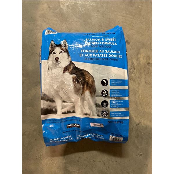 Kirkland signature salmon & sweet potato formula dog food 35lb