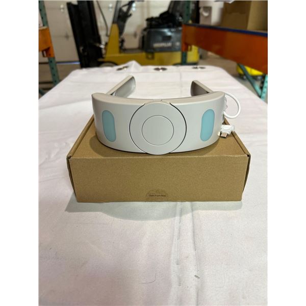 Battery head strap for virtual reality headsets for extended battery life