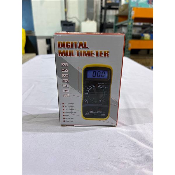 Digital multimeter for measuring electrical voltages, current and resistance