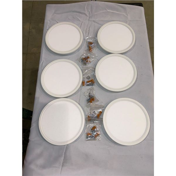 Lot of 6 slim recessed lights with mounting hardware