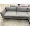 Image 4 : Grey upholstered sectional sofa / couch