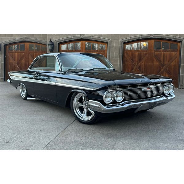 1961 CHEVROLET IMPALA BUBBLE TOP