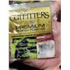 Image 6 : 12 PACKS OF LODGE OUTFITTER PREMIUM PAN FISH 1.5" SALTY MINI TUBES