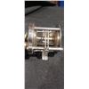 Image 4 : PFLUEGER ROCKET MODEL 1355 LEVEL WINDING CASTING REEL - WORKS