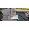 Image 2 : ELECTRIC MEAT SLICER (WORKS)
