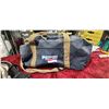 Image 2 : MOSSY OAK BACK PACK AND BLK DUFFEL BAG