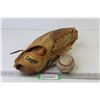 Image 1 : Cooper Glove - Baseball