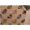 Image 6 : Handmade Vintage Quilt