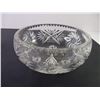 Image 2 : Pinwheel Crystal Bowl and Glass Candle Holder