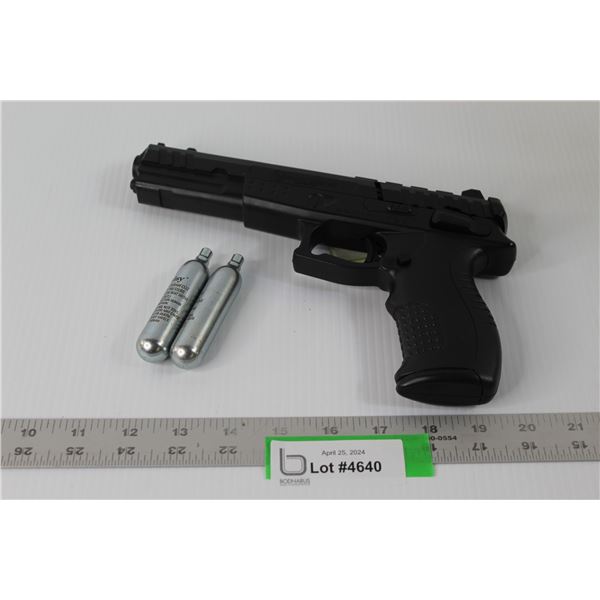 Marksman Repeater BB Gun w/ 2 CO2 Cartridges