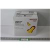 Image 1 : Honeywell Disposable Ear Plugs - NIB
