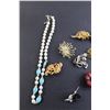 Image 3 : Necklaces, Broaches, etc.