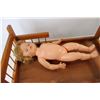 Image 4 : Vintage Doll Bed w/Doll