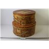 Image 1 : (2) Matching Cardboard Hat Boxes