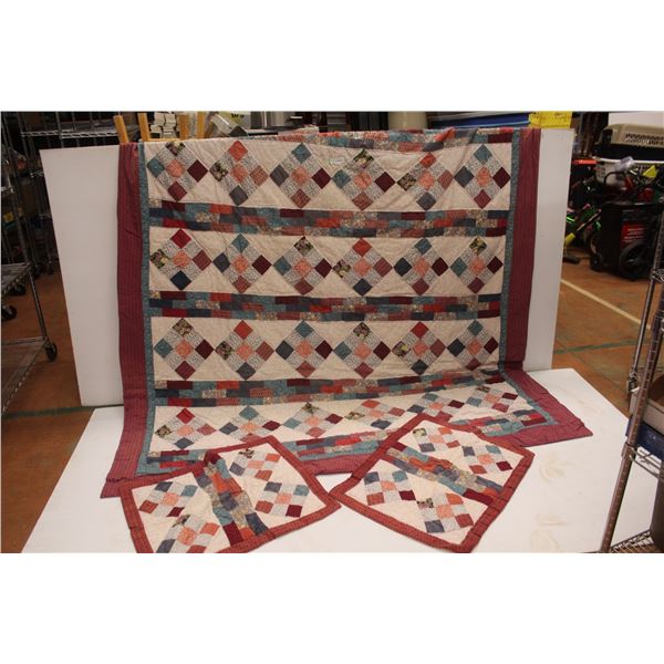 Quilted Patchwork Bedspread w/2 Pillow Shams (154  x 81 )