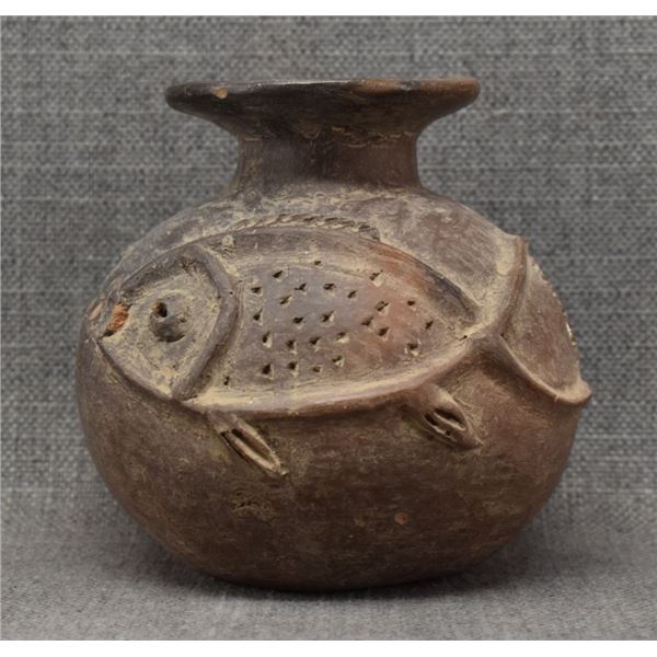 MISSISSIPPIAN STYLE POTTERY VASE