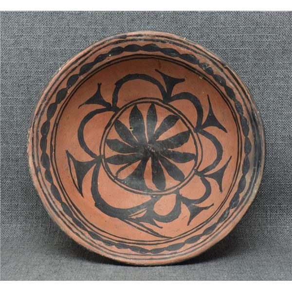 SANTO DOMINGO POTTERY BOWL