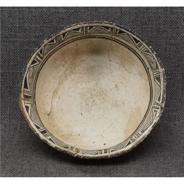 MIMBRES POTTERY BOWL