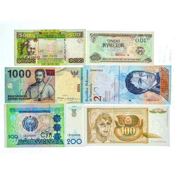 Lot of (6) Uncirculated UNC world countries Excellent Addition to Currency Collectior