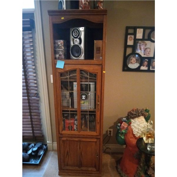 Solid Wood Bookcase w/ 2glass cupboards 77h