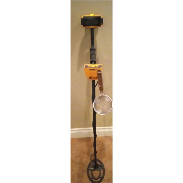 Garrett Graphic Target ID Metal Detector Ace-250 Model w/basket & shovel TESTED