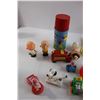 Image 2 : Snoopy Toys, Brush, and Assorted Peanuts Merch