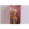 Image 2 : Barbie Chic Doll - Sealed