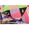 Image 2 : Vintage Patchwork Double-Bed Sized Quilt