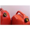 Image 3 : (2) 20L Jerry Cans (Gasoline) - Caps Missing (As is Condition)