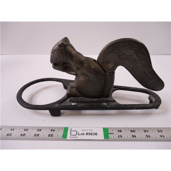 Vintage Cast Iron On Wood Squirrel Nutcracker