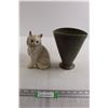 Image 1 : Cat Decoration, Green Vase