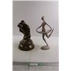 Image 1 : (2) Statue Figurine Decorations