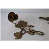 Image 4 : (2) Brass Wall Hanging Candle Holders - Leaf Flower Pattern