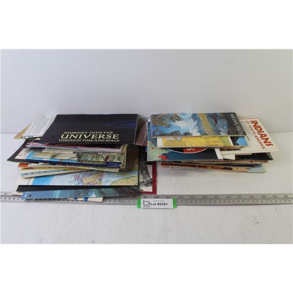 Large Lot of Maps - Oceans - Space - of The World