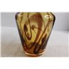 Image 2 : Amber Vase