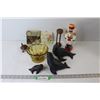 Image 1 : Glass Bowl, Toy Soldier Candle, Walrus Figures, Wall Plaque Sayings, etc.