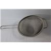 Image 4 : Plastic Colander, Sieve, (23) Bowls