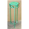 Image 1 : GREEN INDOOR / OUTDOOR DECORATIVE METAL PLANT STAN