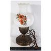 Image 1 : VINTAGE MILK GLASS HURRICANE LAMP SHORT
