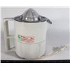 Image 1 : BRAUN CITROMATIC ELECTRIC JUICER WORKING