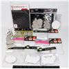 Image 1 : SCRAPBOOKING CRAFTING LOT- CHIPS