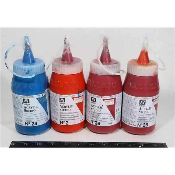 FOUR LARGE BOTTLES OF ARTIST BRAND VALLEJO ACRYLIC