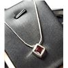 Image 2 : SILVER GARNET NECKLACE