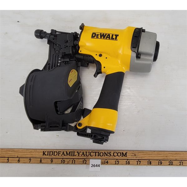 DEWALT PNEUMATIC COIL NAILER