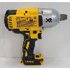 Image 2 : DEWALT 3/4IN HIGH TORQUE IMPACT WRENCH KIT - APPEARS AS NEW