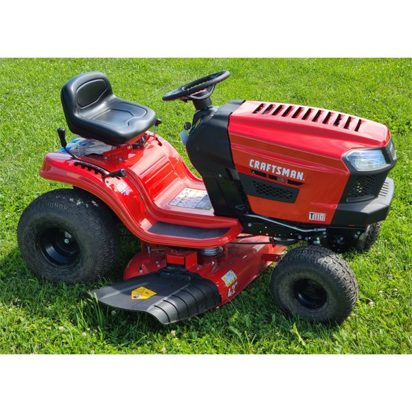 CRAFTSMAN T110 LAWNMOWER - ALMOST NEW