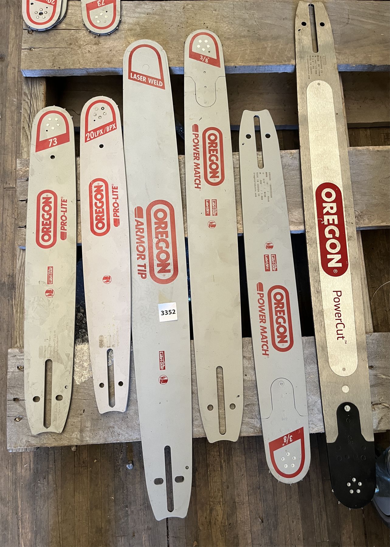 LOT OF 6 - OREGON CHAINSAW BLADES - Kidd Family Auctions