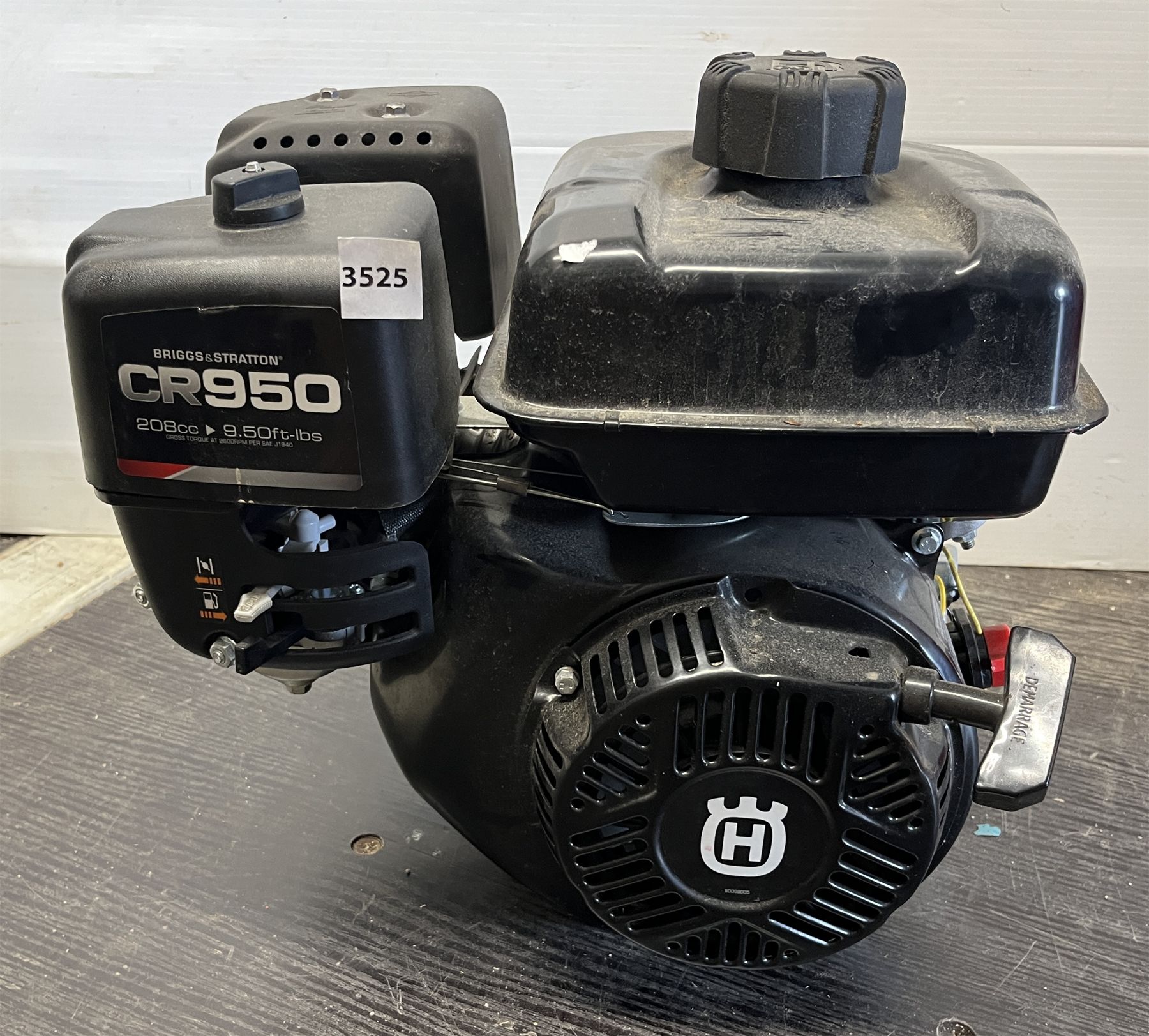 BRIGGS & STRATTON CR950 MOTOR ENGINE