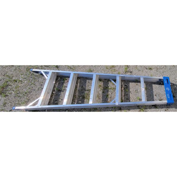 L BON 5FT ALUM LADDER