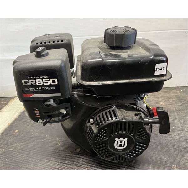BRIGGS & STRATTON CR950 ENGINE